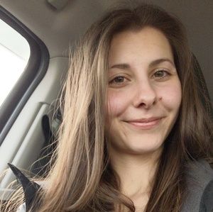 Meet your Posher, Daniella